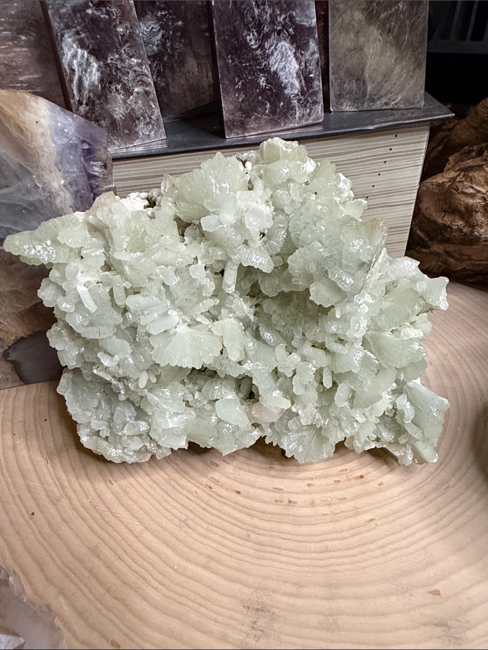 Prehnite specimen